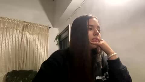 Snapshot of bymichel chatting on 09-28-25, 04:29 bymichel online show from 09-28-25, 04:29