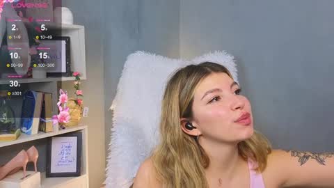 Kira online show from 01-21-25, 11:03