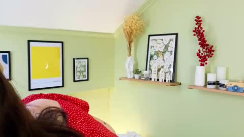 Kira online show from 03-06-26, 08:22