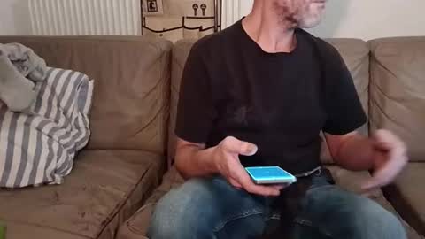 byvlrxsylbvy online show from 11-18-25, 12:27