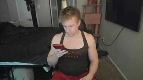 Snapshot of c00ki3m0nstr chatting on 05-19-26, 07:42 c00ki3m0nstr online show from 05-19-26, 07:42