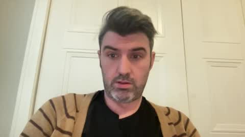 Snapshot of c_life128 chatting on 01-08-25, 10:16 c_life128 online show from 01-08-25, 10:16