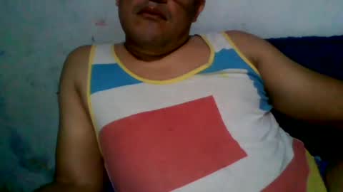 Snapshot of cachito83915 chatting on 06-19-26, 04:50 Cachudosexy online show from 06-19-26, 04:50
