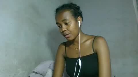 caella98 online show from 04-30-26, 07:09