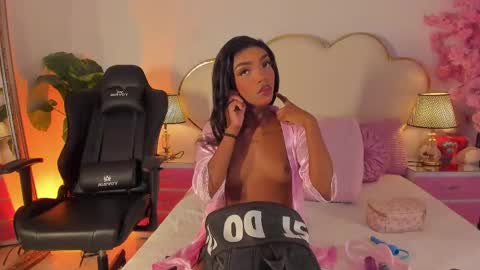 Cahitlin  online show from 05-31-26, 05:59