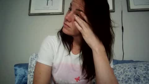 Snapshot of caitie__citrine chatting on 10-12-25, 11:37 Caitie Citrine online show from 10-12-25, 11:37