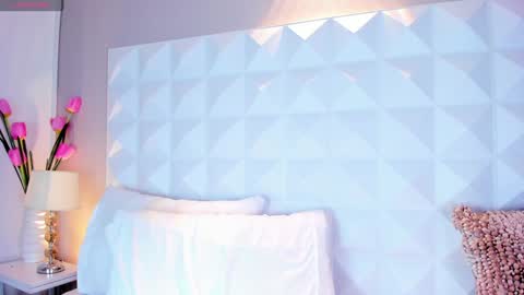 Caitlyn  online show from 12-27-24, 08:07