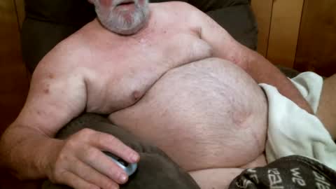 cajungrey online show from 10-18-25, 01:34