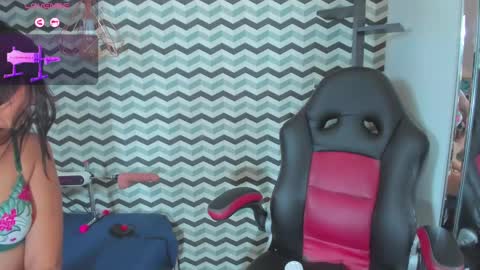 Snapshot of calanthelove chatting on 03-12-25, 06:51 Calanthe online show from 03-12-25, 06:51