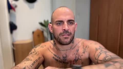 CaliforniaBrazilian online show from 04-03-26, 09:13