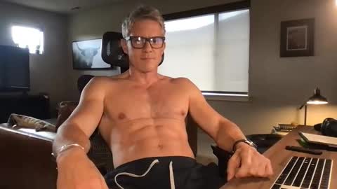 calirsedmo online show from 11-02-25, 08:33