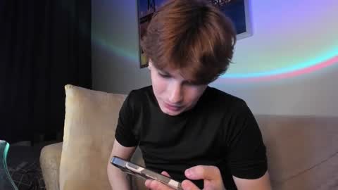 Snapshot of call__me_leo chatting on 01-24-25, 12:09 Call me Leo online show from 01-24-25, 12:09