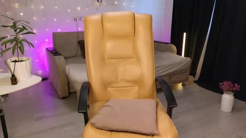 Dasha       inst       dasha is nice online show from 02-15-26, 07:51