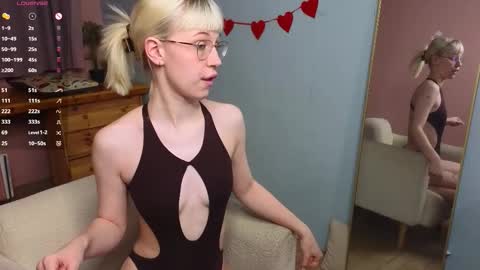 Snapshot of call_me_heaven chatting on 03-01-26, 07:10 Good girl Ann online show from 03-01-26, 07:10