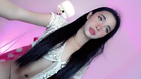 Snapshot of call_me_nina chatting on 05-12-26, 04:31 call_me_nina online show from 05-12-26, 04:31