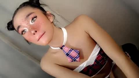 Snapshot of call_me_nina chatting on 07-06-26, 12:02 call_me_nina online show from 07-06-26, 12:02