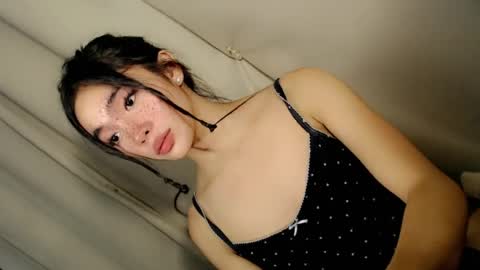 Snapshot of call_me_nina chatting on 07-21-26, 11:45 call_me_nina online show from 07-21-26, 11:45