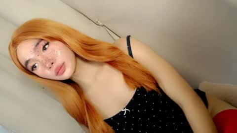 Snapshot of call_me_nina chatting on 07-23-26, 01:58 call_me_nina online show from 07-23-26, 01:58