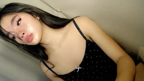 Snapshot of call_me_nina chatting on 07-28-26, 11:17 call_me_nina online show from 07-28-26, 11:17