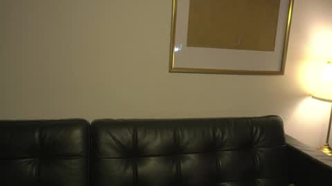   online show from 10-29-25, 03:42