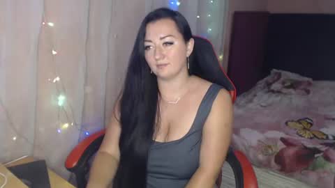 Snapshot of call_me_shaya chatting on 06-18-26, 05:28 Shaya online show from 06-18-26, 05:28