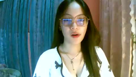 Freya online show from 10-19-25, 05:30