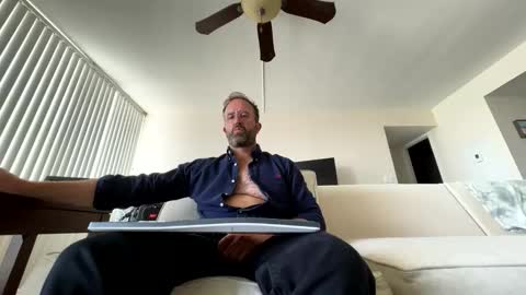 Snapshot of callesalada2 chatting on 05-01-26, 07:29 Whitest Boy Alive online show from 05-01-26, 07:29