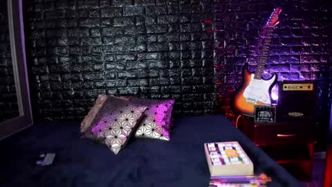 calliope_dark online show from 01-08-25, 03:50