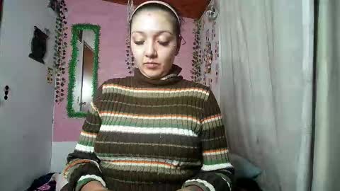 Snapshot of callme_lolas chatting on 03-07-26, 03:14 paula online show from 03-07-26, 03:14