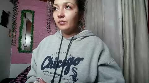 paula online show from 06-22-26, 03:36