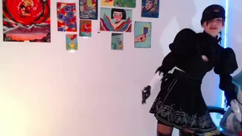 Snapshot of callmebluee chatting on 06-24-26, 12:09 callmebluee online show from 06-24-26, 12:09
