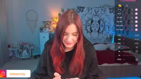 Snapshot of callmekatesmit chatting on 10-13-25, 07:47 kate online show from 10-13-25, 07:47