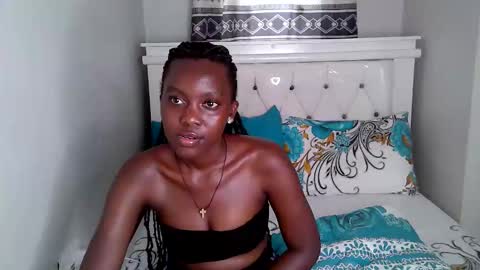 Snapshot of callmemonday chatting on 09-09-25, 08:47 Monday online show from 09-09-25, 08:47