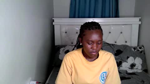 Snapshot of callmemonday chatting on 09-25-25, 06:55 Monday online show from 09-25-25, 06:55