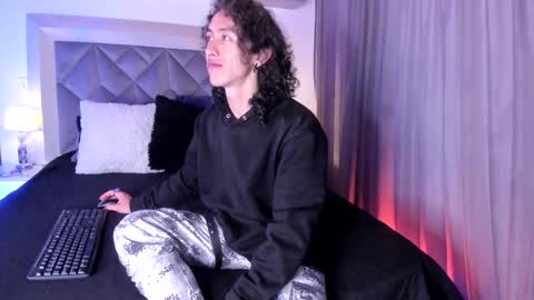 Snapshot of calmacaos chatting on 02-12-26, 11:38 calmacaos online show from 02-12-26, 11:38