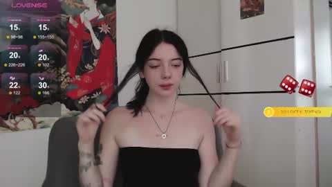 Lilly online show from 07-17-26, 05:47