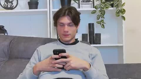 Snapshot of calvin_cay chatting on 02-27-25, 07:47 Calvin online show from 02-27-25, 07:47