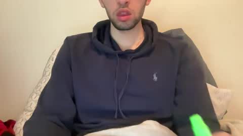 Snapshot of calvinandwhores chatting on 03-05-25, 07:17 calvinandwhores online show from 03-05-25, 07:17