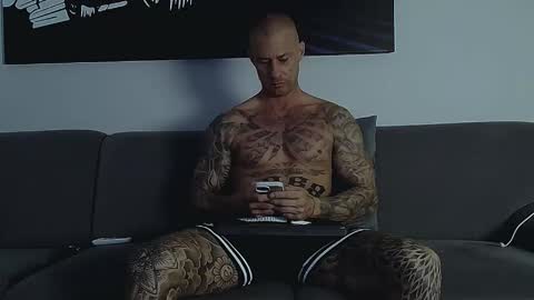 Calvin  online show from 09-09-25, 01:21