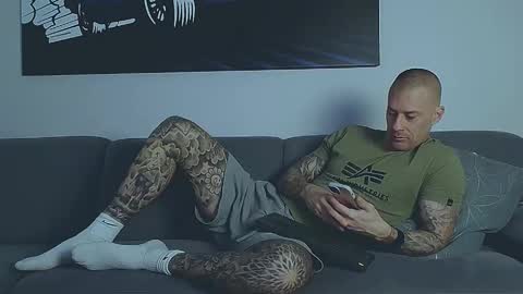 Calvin  online show from 02-13-26, 08:21