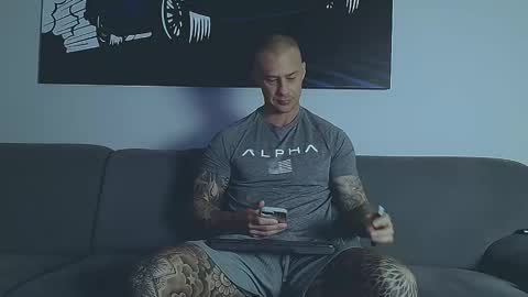 Calvin  online show from 02-16-26, 07:59