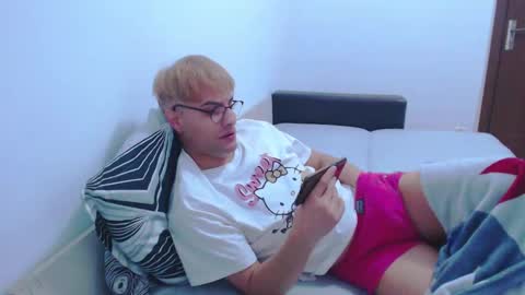 Snapshot of calvinjohnlad chatting on 01-11-25, 06:35 Calvinjohnlad online show from 01-11-25, 06:35