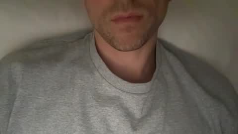 Snapshot of calvinzz chatting on 06-10-26, 03:44 calvinzz online show from 06-10-26, 03:44