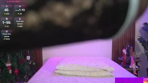 Calypso and Kayla online show from 12-19-25, 12:28