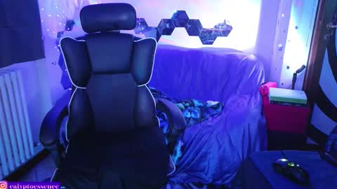 Calypto Essence online show from 09-16-25, 09:27