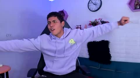 Snapshot of cam_xman chatting on 11-05-25, 04:23 cam_xman online show from 11-05-25, 04:23