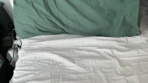 Snapshot of camandcumrightnow chatting on 04-22-26, 10:28 camandcumrightnow online show from 04-22-26, 10:28