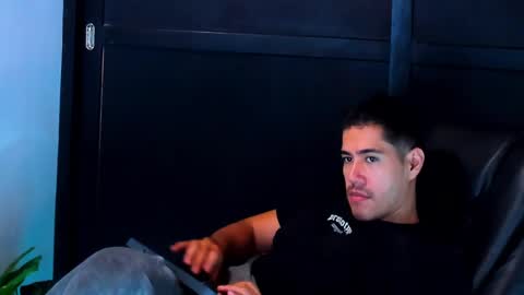 camara110 online show from 01-04-25, 10:27