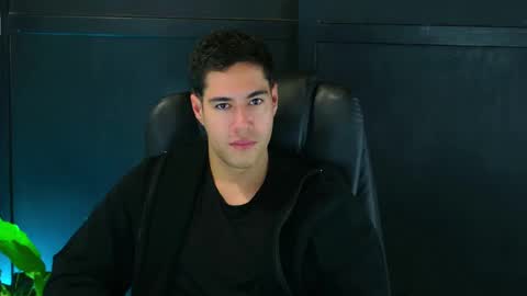 camara110 online show from 02-12-25, 04:54