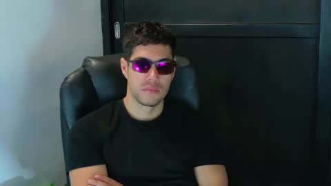 camara110 online show from 09-20-25, 02:18